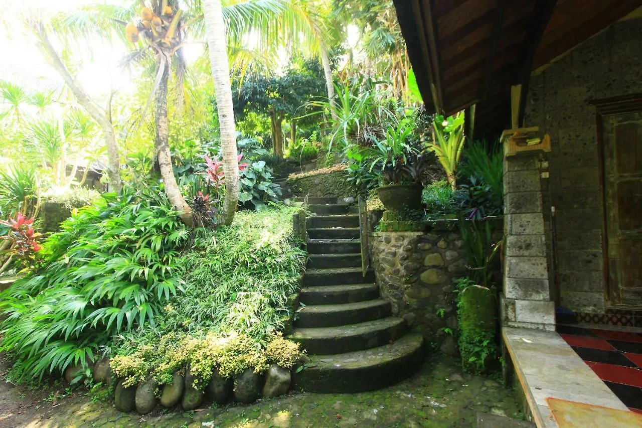 Tegal Pendet With River Views Ubud  Ubud (Bali)